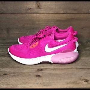 NWT Nike Joyride dual run